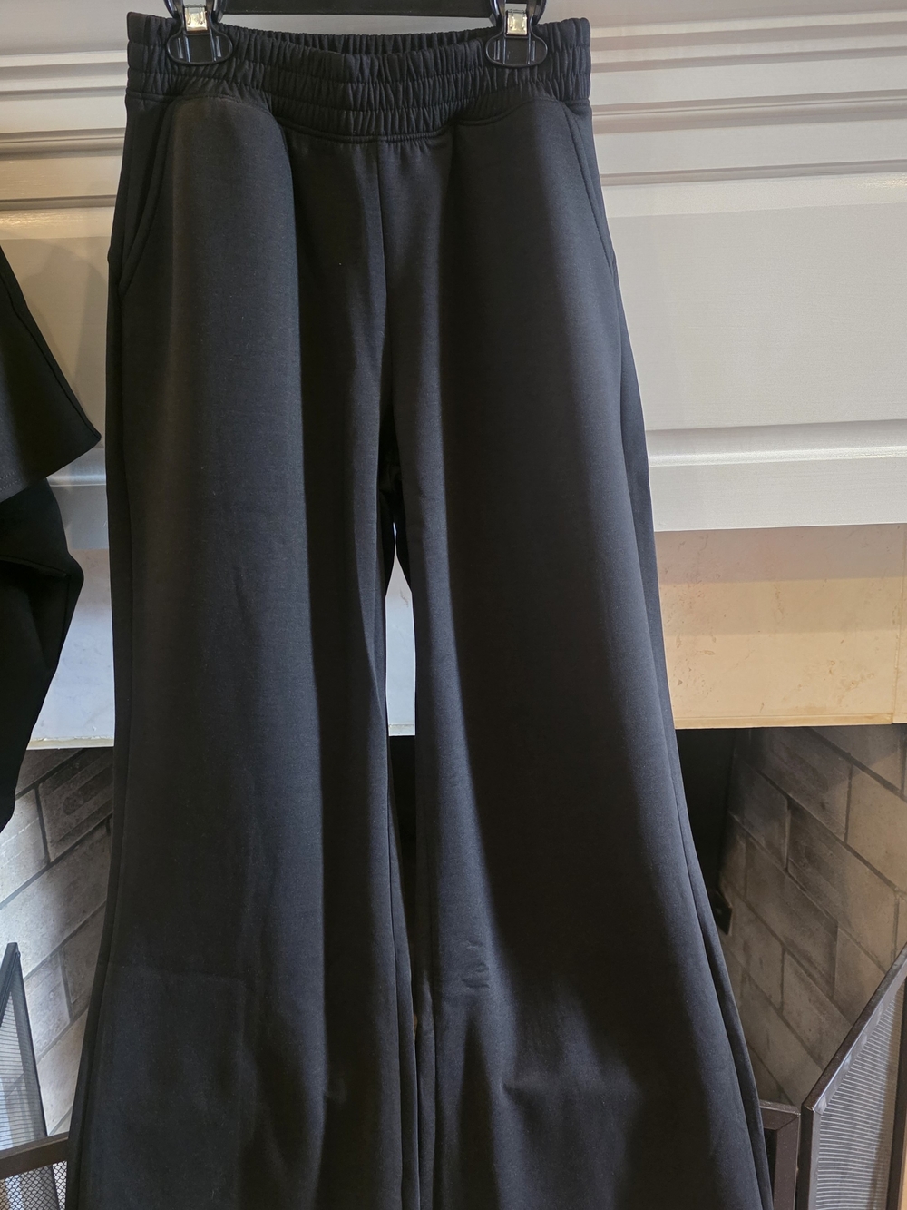 Zenana Outfitters Black Wide-Leg Sweatpants and Boxy Tee Set(SCUBA) - Picture 3 of 5